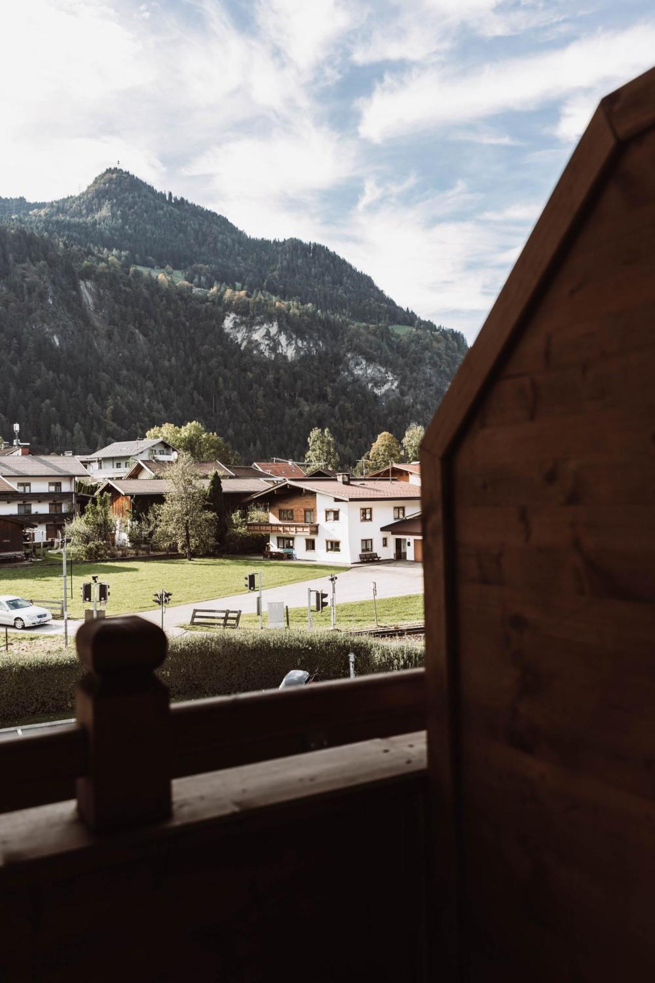Lebe'schlitters - Ferienapartmenthaus Im Zillertal * Schlitters